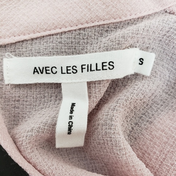 AVEC LES FILLES claire v-neck choker blouse - Picture 6 of 8